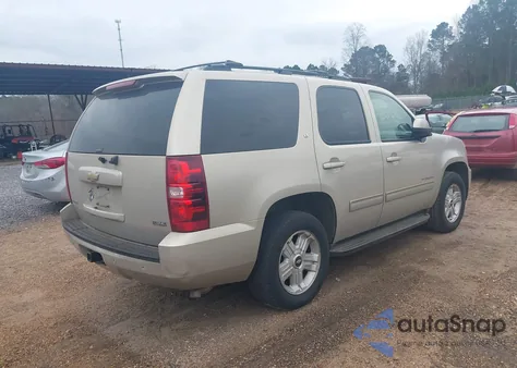 2009 Chevrolet Tahoe Lt2 z USA, uszkodzony, nr VIN 1GNEC23399R303714